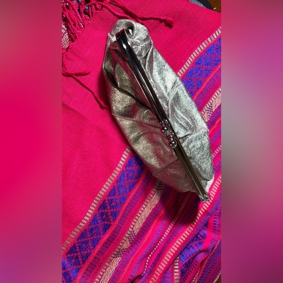 EXPRESS PEWTER CLUTCH BAG - Picture 6 of 11